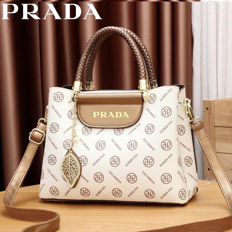 SAJÁT OLDALAM Új, divatos, nagy kapacitású Prada® válltáska