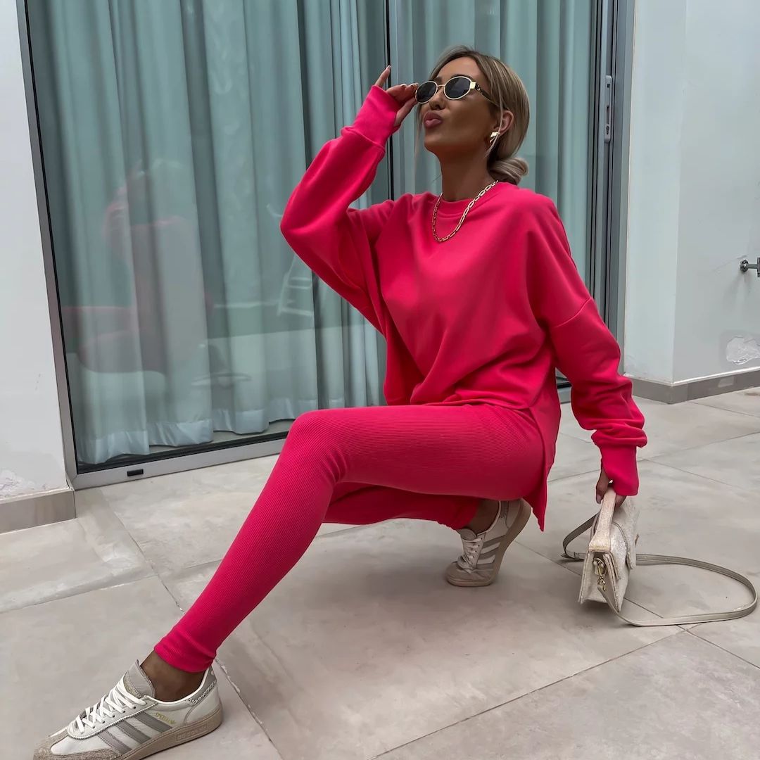 Kényelmes oversize pulóver és leggings szett